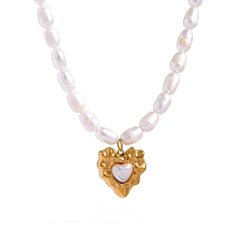 Heart Pearl Collar Necklace