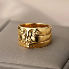 Face Stack Ring