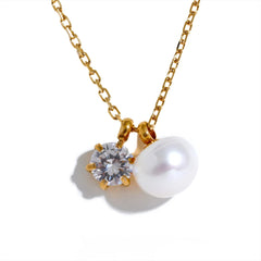 Cubic Zirconia Natural Pearl Pendant